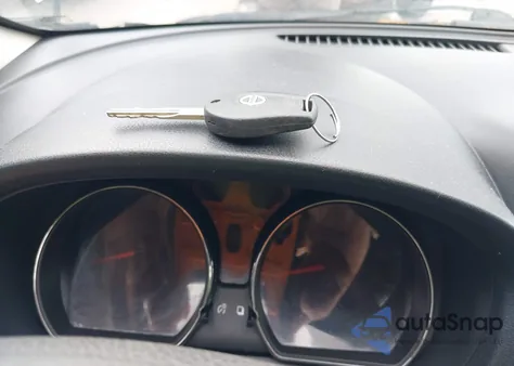 2017 Nissan Versa 1.6 Sv z USA, uszkodzony, nr VIN 3N1CN7AP8HL874746